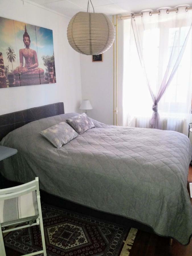 Chambres D'Hotes Chez Pierrot Et Flo Vugelles-La Mothe Exteriör bild